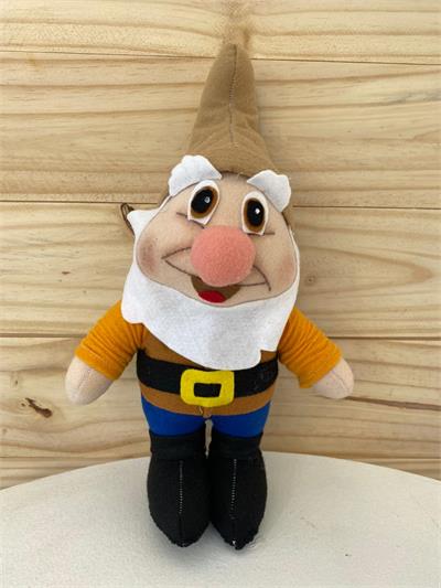 Dunga de Feltro (Branca de Neve) para alugar em Limeira/SP