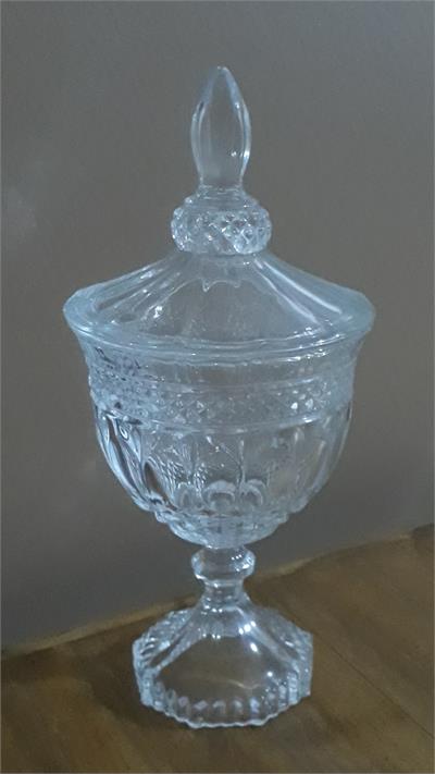 COMPOTEIRA VIDRO MINI JULIANA      A14X9CM para alugar em MACAE/RJ