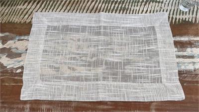 SOUSPLAT DE BAMBU 30cm para alugar em Ilhabela/SP