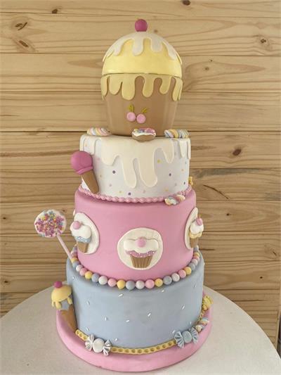 Cupcake Cerâmica Rosa Claro  para alugar em Limeira/SP