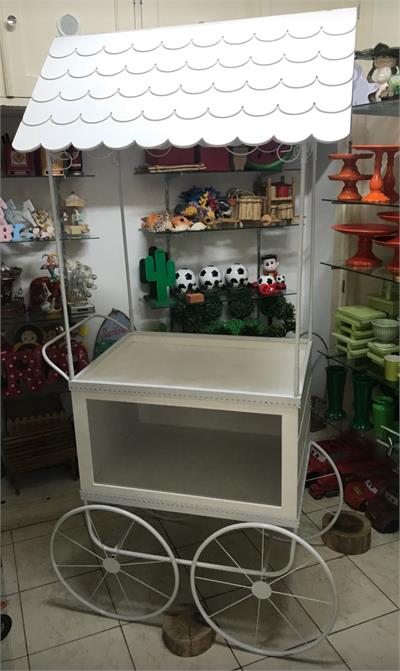 Mini carrinho gourmet  para alugar em Guaratinguetá/SP