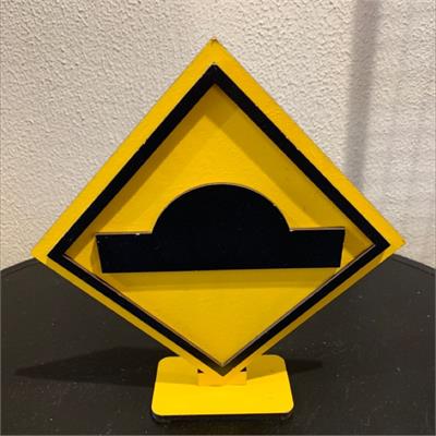 DISPLAY PLACA SETAS 31CM para alugar em São Bernardo do Campo/SP