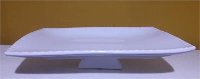 BANDEJA BRANCO COM PE RETANGULAR 29X7CM para alugar em MACAE/RJ