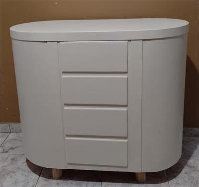 COMODA BAIXA     A65X30X69CM para alugar em MACAE/RJ