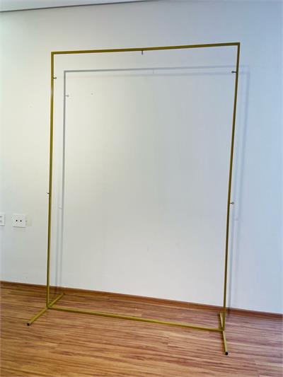 Painel Retangular de Ferro 2x1 para alugar em Limeira/SP