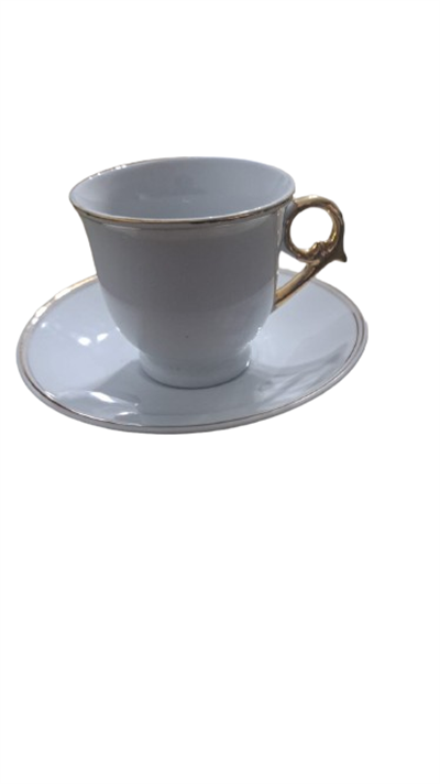 Xícara café branco com dourado  para alugar em Volta Redonda/RJ