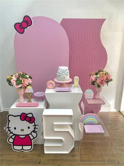 Display Laço Hello Kitty para alugar em Campinas/SP