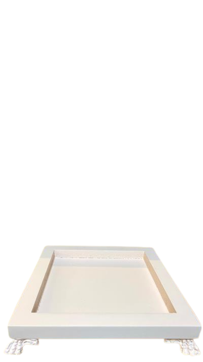 Casinha de Madeira com Fundo  Rendado Branco 24x27A cm para alugar em ARACAJU/SE
