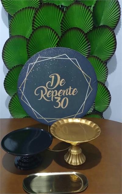 kit Painel Redondo Rosa Neon1.50X1.50 Com Capa Para Cilindro para alugar em Paranaíba/MS