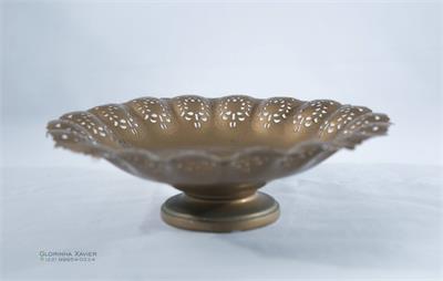 BANDEJA DOURADO OURO VELHO ESPELHO 20X32CM para alugar em MACAE/RJ