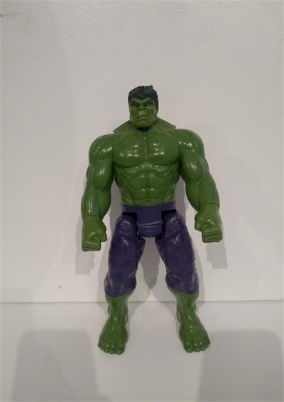 PUNHOS HULK EM BORRACHA (26,5CM A X 19CM L) para alugar em São Bernardo do Campo/SP
