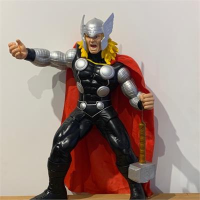 BONECO DE CHÃO CAPITÃO AMERICA (47CM A) para alugar em São Bernardo do Campo/SP
