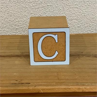 CUBO DE MESA LETRA A ROSA BB (10CMX10CMX10CM) para alugar em São Bernardo do Campo/SP