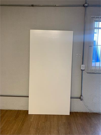 PAINEL REDONDO EM MDF DE 90 CMS PÉ BAIXO para alugar em São Bernardo do Campo/SP