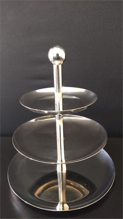 Jogo Cubo Acrílico 3 Peças 79cm x 40cm Alto /59cm x 37cmMédio/40cmx35cmBaixo para alugar em Paranaíba/MS
