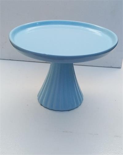 PRATO CONE AZUL BIC    G    A22X24CM para alugar em MACAE/RJ