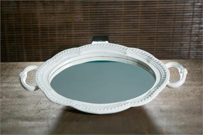 PRATO AZUL BRANCO 26CM para alugar em MACAE/RJ