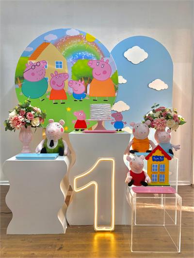 Peppa Pig MDF para alugar em Campinas/SP