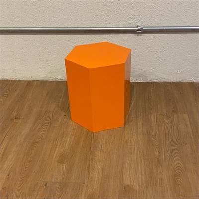 QUADRADINHO DE GRAMA BAIXO 25CM X 25CM) para alugar em São Bernardo do Campo/SP
