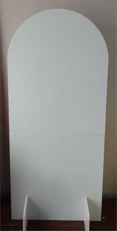 MESA CUBO G   A85X35X35CM para alugar em MACAE/RJ