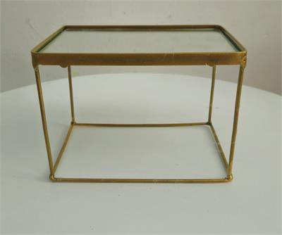 Mesa de vime M ( 60x60) para alugar em São José dos Campos/SP