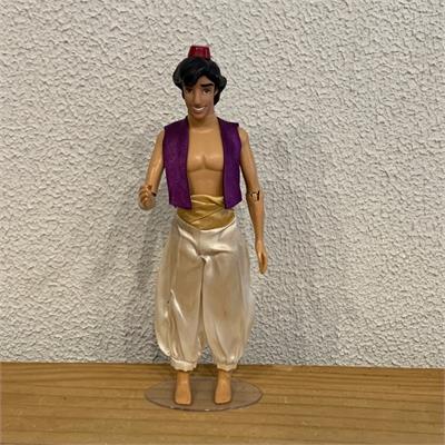 BONECO GÊNIO DO ALADIN EM PELUCIA (50 CM ) para alugar em São Bernardo do Campo/SP