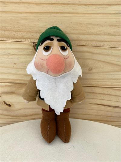 Dunga de Feltro (Branca de Neve) para alugar em Limeira/SP