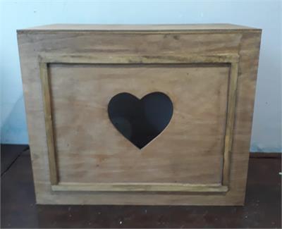 MESA MARROM CILINDRO VAZADO A57X50CM para alugar em MACAE/RJ