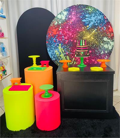 Kit neon 4 para alugar em São José dos Campos/SP