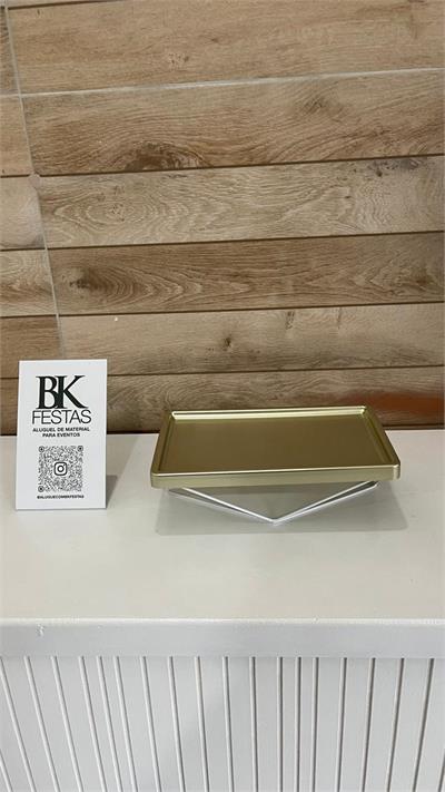 MESA AMPULHETA MDF 76x36cm para alugar em Ilhabela/SP
