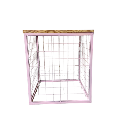 Casinha de Madeira com Fundo  Rendado Branco 24x27A cm para alugar em ARACAJU/SE