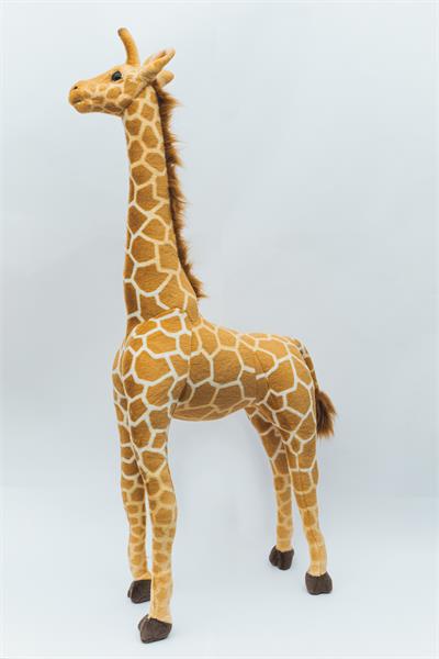 Girafa Sentada Resina para alugar em Piracicaba/SP