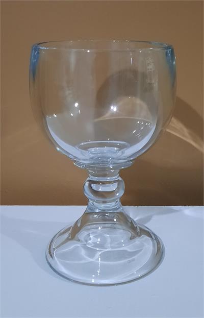 PETISQUEIRA BRANCO 4DV 29X23X3CM para alugar em MACAE/RJ