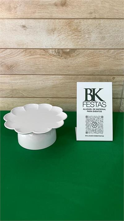 KIT BALÕES DE 1m COM BASE E HASTES para alugar em Ilhabela/SP