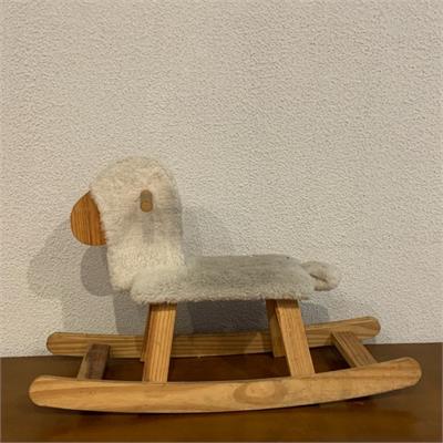 GALINHA EM CROCHET (30CM A) para alugar em São Bernardo do Campo/SP