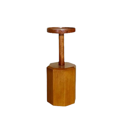 Mesa de centro Luiz XV madeira para alugar em Volta Redonda/RJ