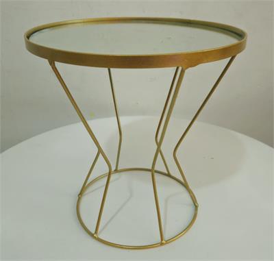 Mesa de vime M ( 60x60) para alugar em São José dos Campos/SP