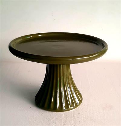 PRATO CONE VERDE EUCALIPTO  M    A17X18CM para alugar em MACAE/RJ