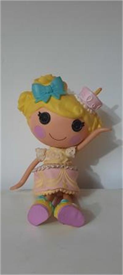 Boneca Toasty Sweet Fluff para alugar em Guaratinguetá/SP